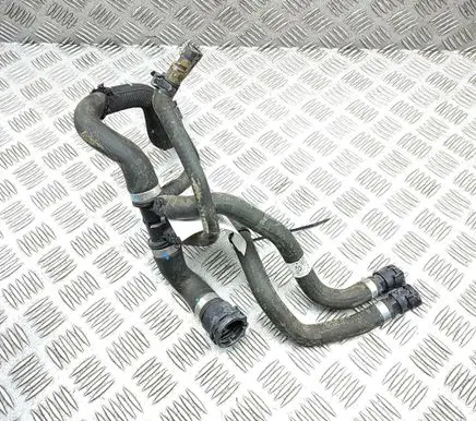 Mercedes-Benz GLE W167 Engine coolant pipe/hose A1675013304