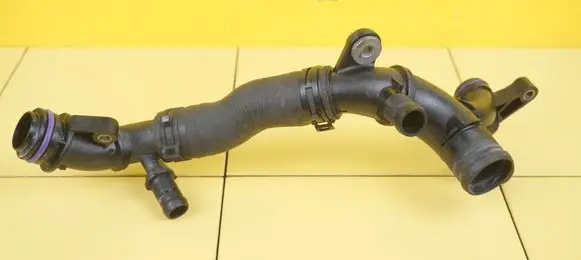 Nissan Juke II F16 Engine coolant pipe/hose 210477334R HR10 PRZEWOD