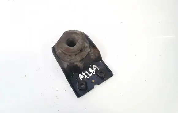 Citroen C4 I Radiator mount bracket