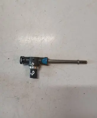 Volvo V40 Fuel pressure sensor 31432653