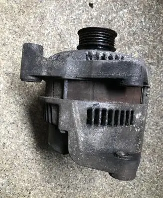 Land Rover Range Rover L322 Generator/alternator YLE500180 SG15S030 703001045