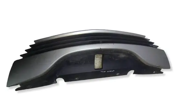 Renault Laguna II Front grill 8200012581