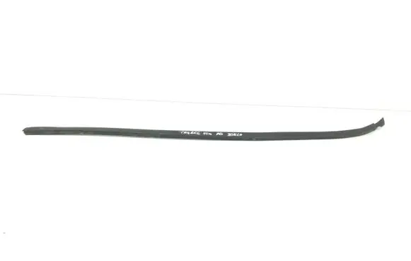 Volkswagen Touareg I Windshield trim 7L6854328