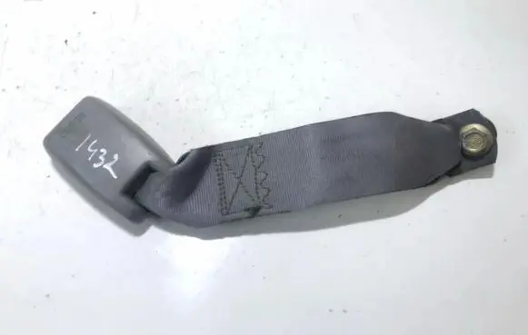 Nissan Altima Rear seatbelt buckle nsb1053
