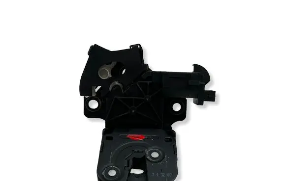 Audi A3 S3 8P Tailgate/trunk/boot lock/catch/latch 8P4827505C