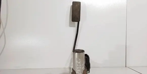 Mitsubishi Pajero Accelerator throttle pedal ASA66671 3Y016 16A66679