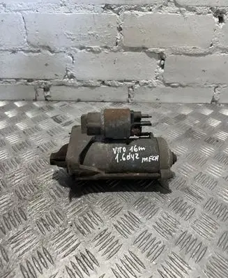Mercedes-Benz Vito Viano W447 Starter motor A0009060226