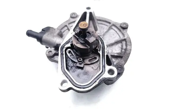 KIA Sportage Vacuum pump 288102A500