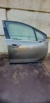 Peugeot 2008 I Front door LAKEVL