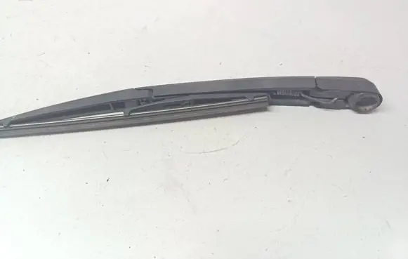 Toyota Corolla Verso AR10 Rear wiper blade arm