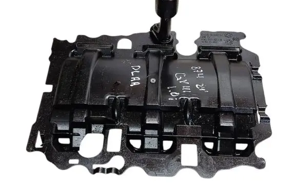 Volkswagen Golf VIII other engine part 05C103623D