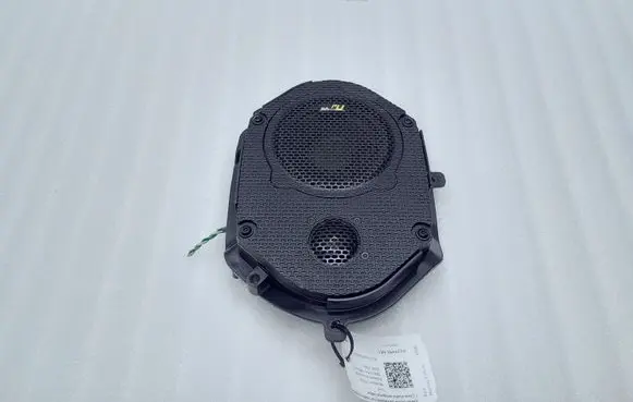 Ford Mustang V Front door high frequency speaker 6U5T18808HA