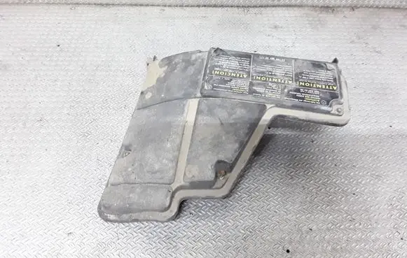 Mercedes-Benz ML W163 Fuse box cover 1635400082