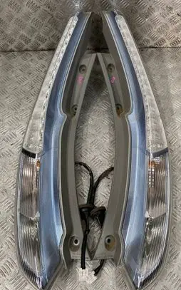 Nissan Leaf I (ZE0) Rear/tail lights set HAMU4079754