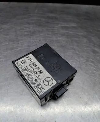 Mercedes-Benz CLK A208 C208 Alarm control unit/module A2118209126