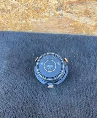 Volkswagen Tiguan Multifunctional control switch/knob 5NA927531A 10341284 H001S0460