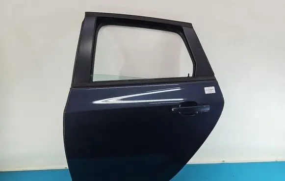 Opel Astra J Rear door IMPRK1526135