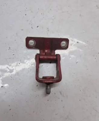 Mitsubishi Outlander Tailgate/trunk/boot hinge