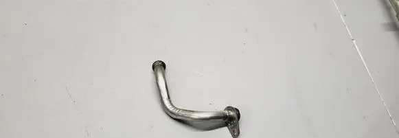 Skoda Kamiq Engine coolant pipe/hose 05C145735A