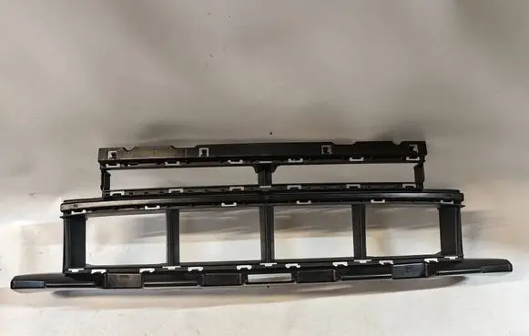 Mercedes-Benz A W176 Front bumper lower grill A1768852600