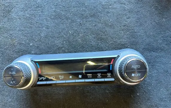 Toyota RAV 4 (XA50) Climate control unit 75K607 5590042580 6105Y07