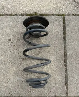 Opel Astra H Rear coil spring