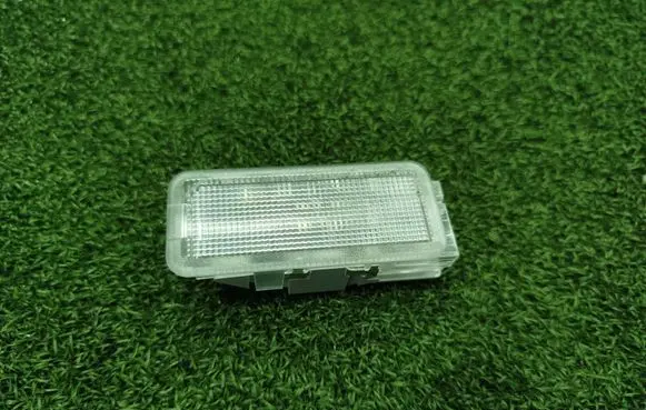 Peugeot 2008 II Other interior light 9813171980