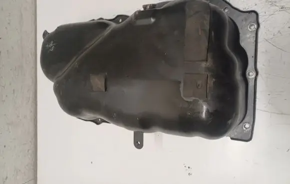 Mazda CX-7 Oil sump