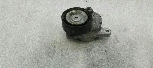 Mercedes-Benz C W205 Belt tensioner pulley A2762000370