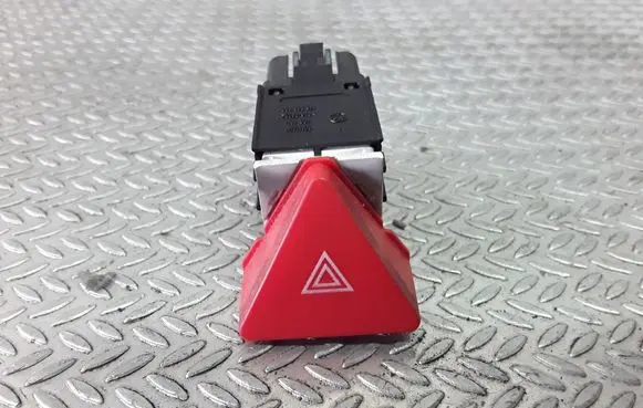 Volkswagen Touran I Hazard light switch 1T0953509