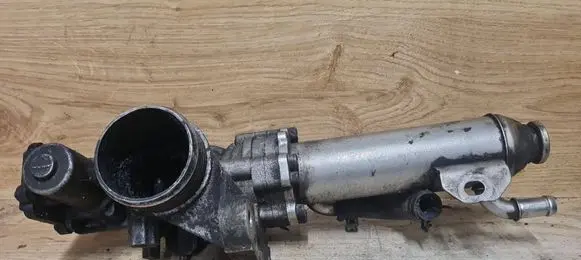 Volvo XC90 EGR valve cooler 880182B