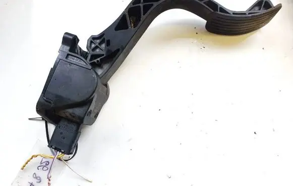 Citroen C4 I Picasso Accelerator throttle pedal 0280755044 9654725380