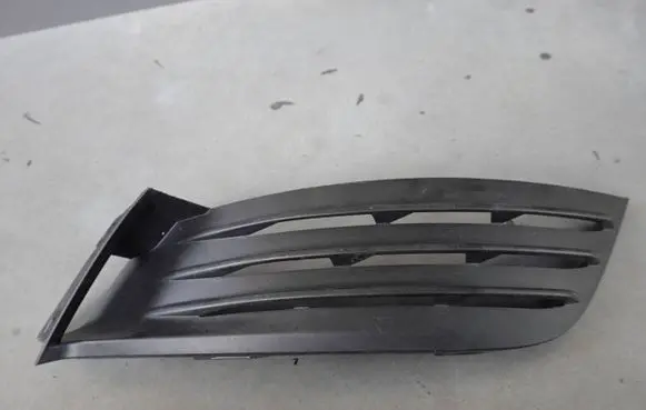 Renault Megane IV Front bumper lower grill 263315195R