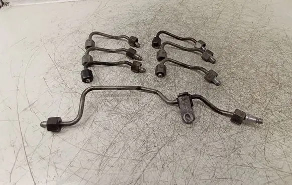 Mercedes-Benz S W221 Fuel injector supply line/pipe 