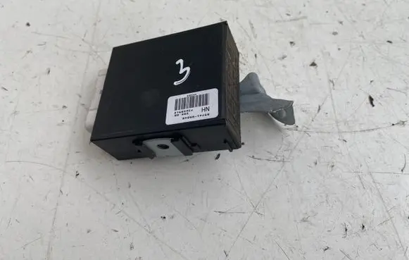 Toyota Avensis T220 Other control units/modules 8974105040