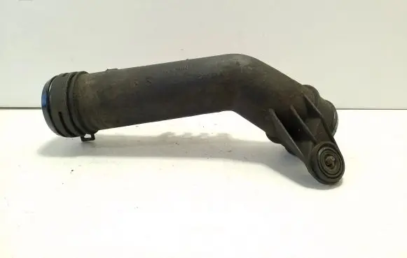Volkswagen PASSAT B6 Intercooler hose/pipe 3C0145770B