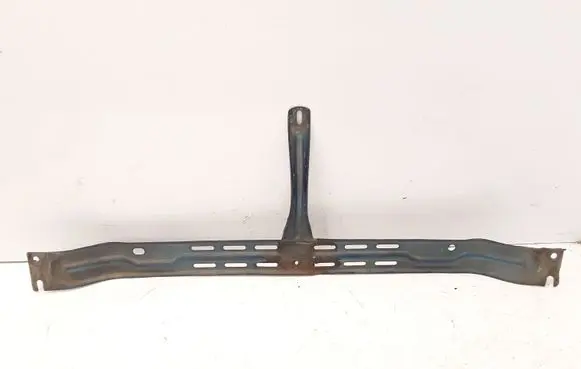 Chrysler PT Cruiser Radiator support slam panel bracket 905ACA211
