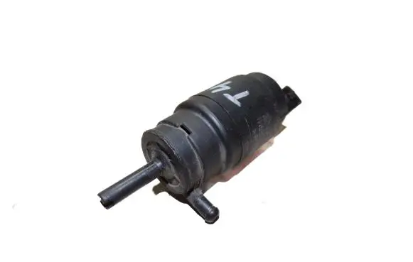 Volkswagen Transporter - Caravelle T4 Windscreen/windshield washer pump