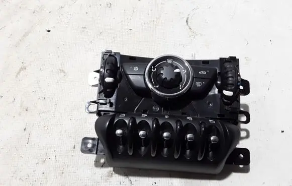 Mini Cooper Countryman R60 Air conditioner control unit module 3456811