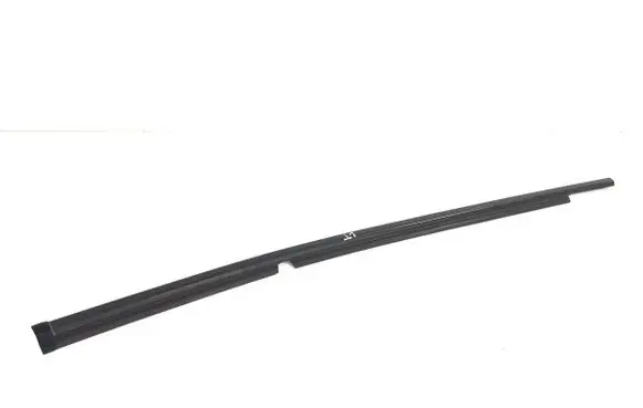 Toyota Yaris Cross Loading door glass trim molding