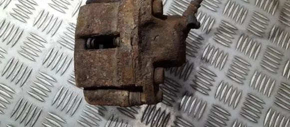 Renault Clio I Front brake caliper