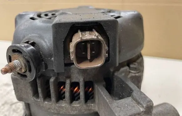 Lexus IS 220D-250-350 Generator/alternator