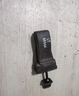 Seat Arona Rear door check strap stopper 6F0839267