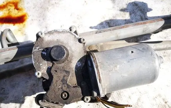 Wiper motor