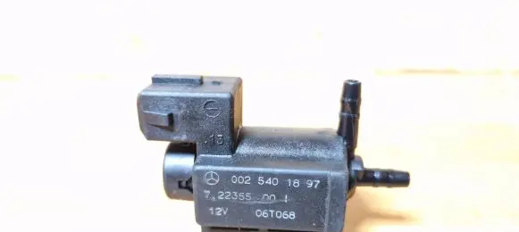 Mercedes-Benz E W211 Turbo solenoid valve 72235500