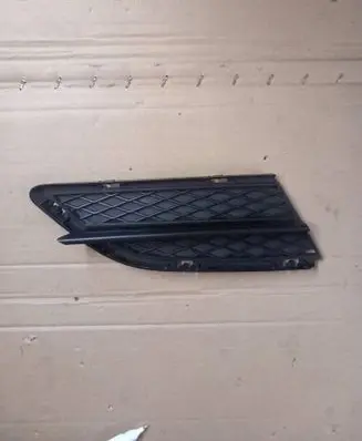 BMW 3 E90 E91 Front bumper lower grill 51117138418 7138418