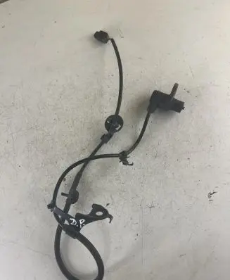 Toyota Yaris ABS brake wheel speed sensor 895420D010