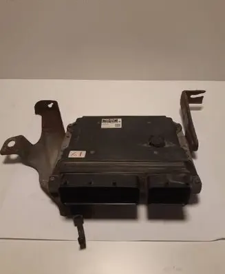 Lexus IS 220D-250-350 Engine control unit/module 8966153740 1758008284
