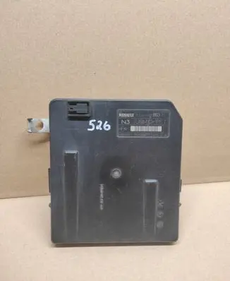 Renault Scenic II - Grand scenic II Fuse module 8200481863 Z940461517 8200481863G