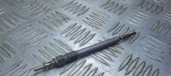 Mercedes-Benz C AMG W204 Glow plug A0011595601